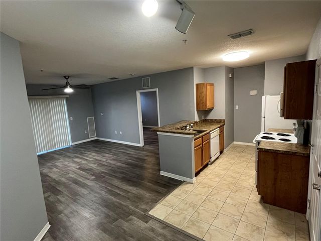 5550 E MICHIGAN STREET 2127, Orlando, FL 32822