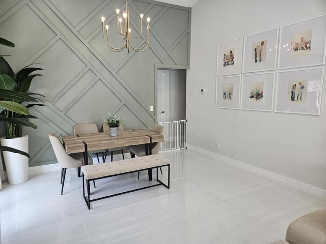 13431 SW 9th Place, Davie, FL 33325