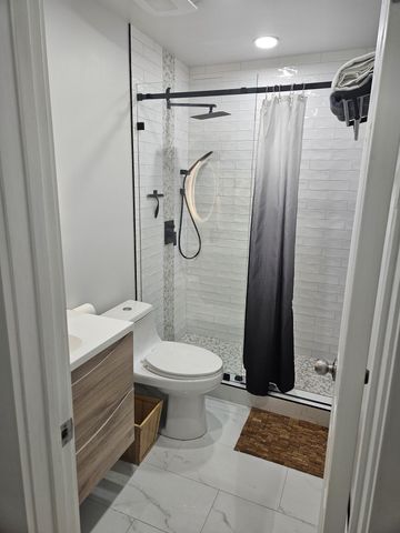 13431 SW 9th Place, Davie, FL 33325