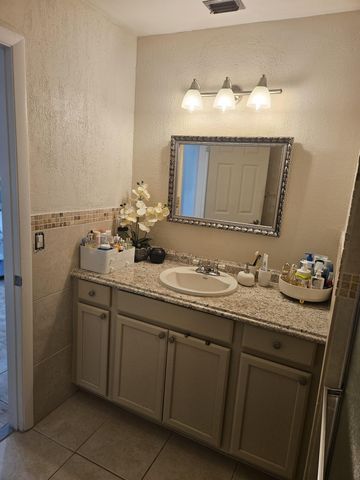 13431 SW 9th Place, Davie, FL 33325