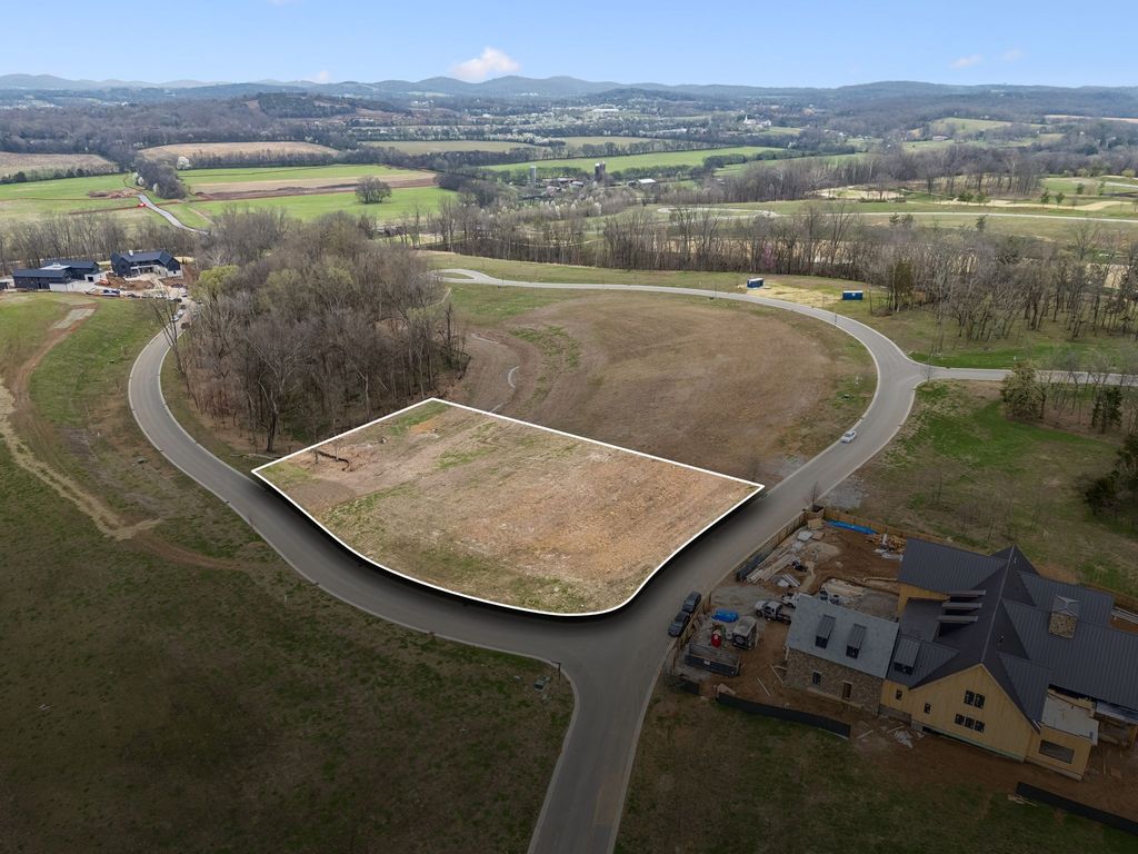 8410 Six String Drive, College Grove, TN 37046
