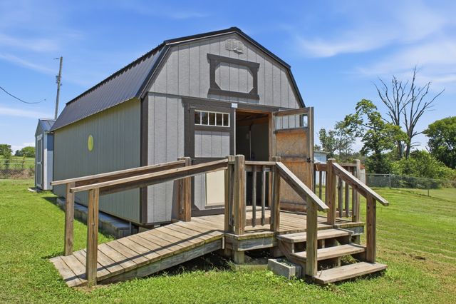 3300 Doyle Frazier Rd, Morrison, TN 37357
