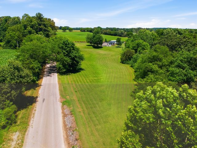 3300 Doyle Frazier Rd, Morrison, TN 37357
