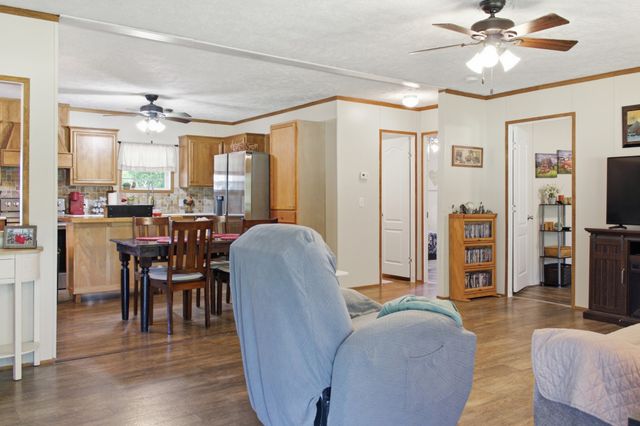3300 Doyle Frazier Rd, Morrison, TN 37357