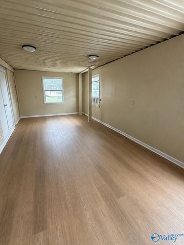 107 Noble Drive SE, Huntsville, AL 35802
