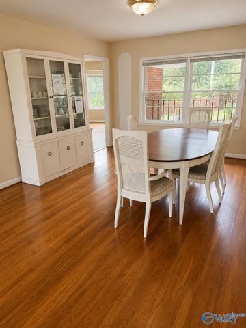 107 Noble Drive SE, Huntsville, AL 35802