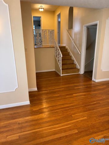 107 Noble Drive SE, Huntsville, AL 35802