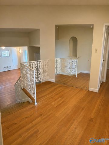 107 Noble Drive SE, Huntsville, AL 35802