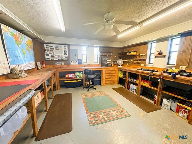 10794 FM 2159, Calvert, TX 77837