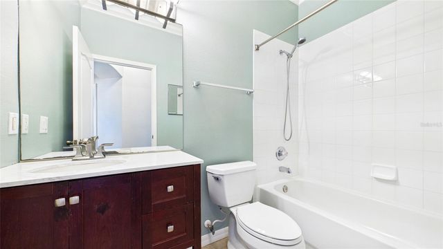 7447 SURREY PINES DRIVE, Apollo Beach, FL 33572