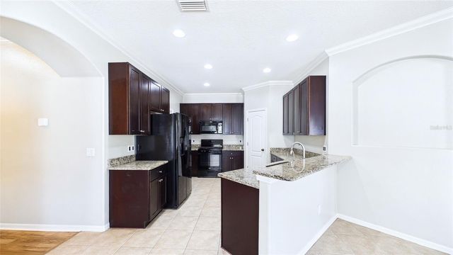 7447 SURREY PINES DRIVE, Apollo Beach, FL 33572