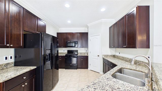 7447 SURREY PINES DRIVE, Apollo Beach, FL 33572