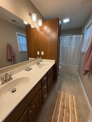 15343 Haiku Road, Evansville, IN 47725