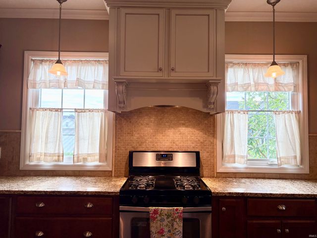 15343 Haiku Road, Evansville, IN 47725