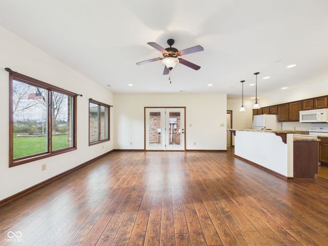 143 Devonshire Court, Anderson, IN 46013