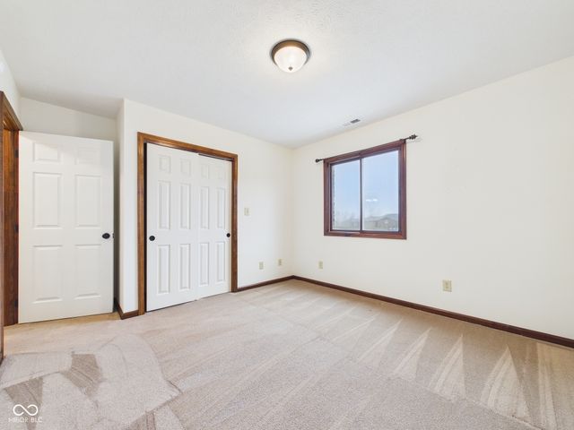 143 Devonshire Court, Anderson, IN 46013