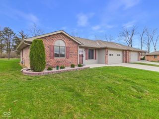 143 Devonshire Court, Anderson, IN 46013