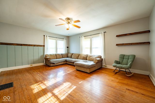 211 Howard, Rockville, IN 47872