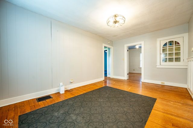 211 Howard, Rockville, IN 47872