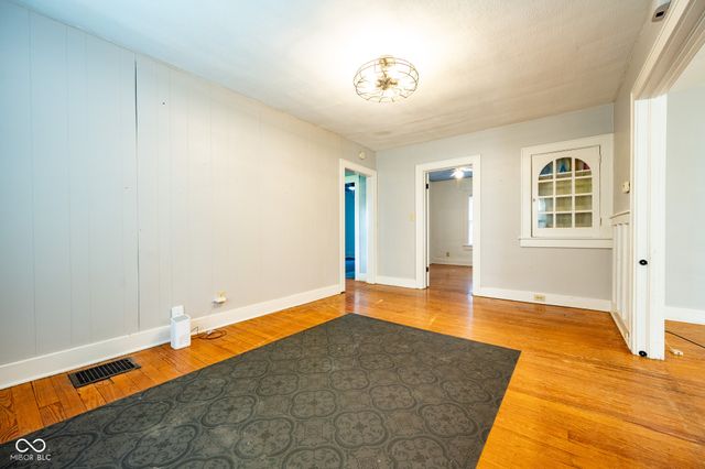 211 Howard, Rockville, IN 47872