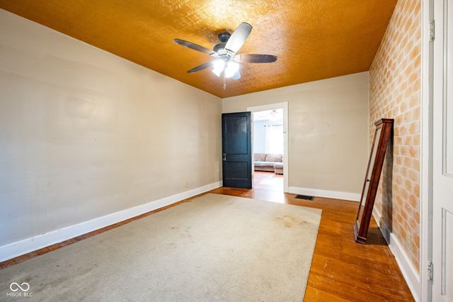 211 Howard, Rockville, IN 47872