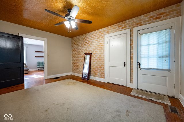 211 Howard, Rockville, IN 47872