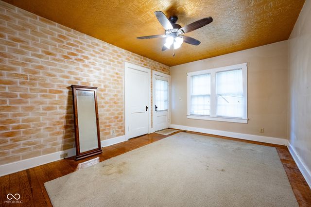 211 Howard, Rockville, IN 47872