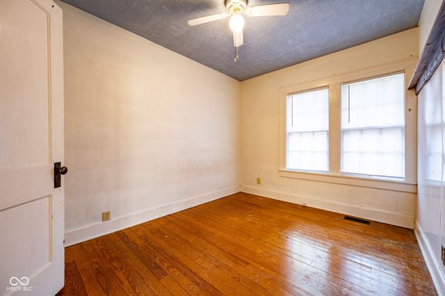 211 Howard, Rockville, IN 47872