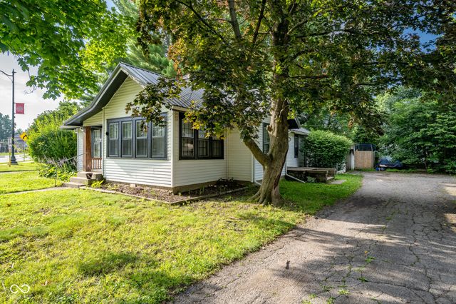 211 Howard, Rockville, IN 47872