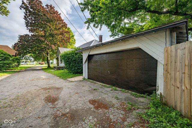 211 Howard, Rockville, IN 47872