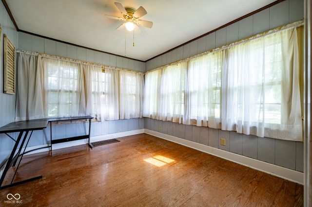 211 Howard, Rockville, IN 47872