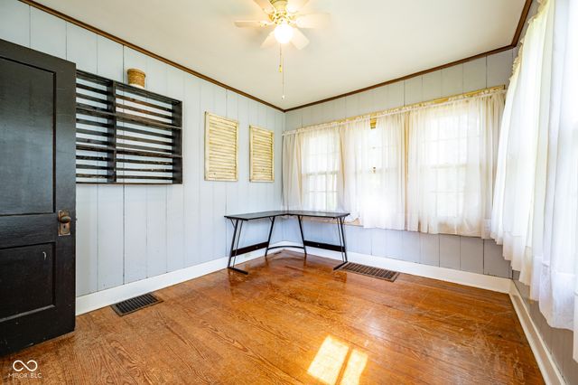 211 Howard, Rockville, IN 47872