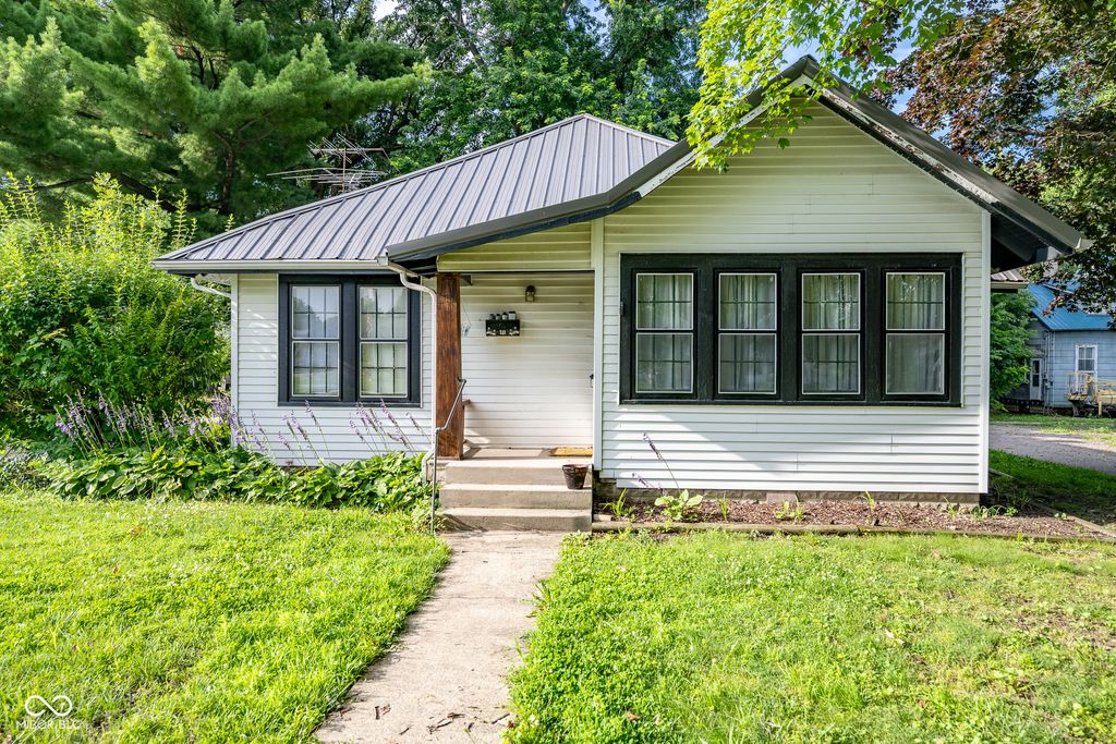 211 Howard, Rockville, IN 47872