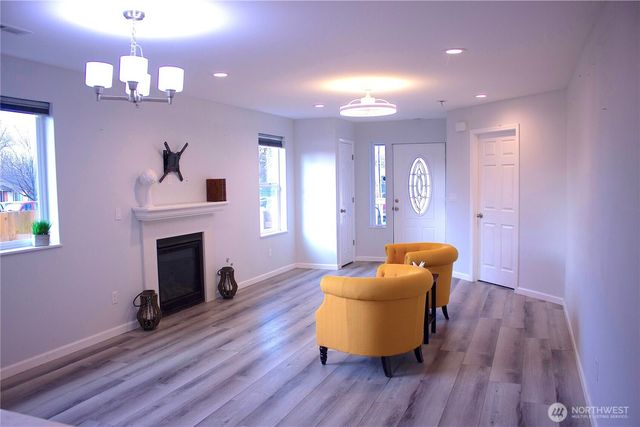 2004 Mary Lane, Walla Walla, WA 99362