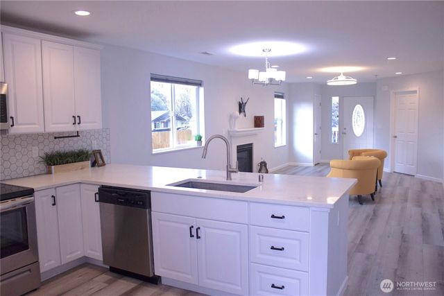 2004 Mary Lane, Walla Walla, WA 99362