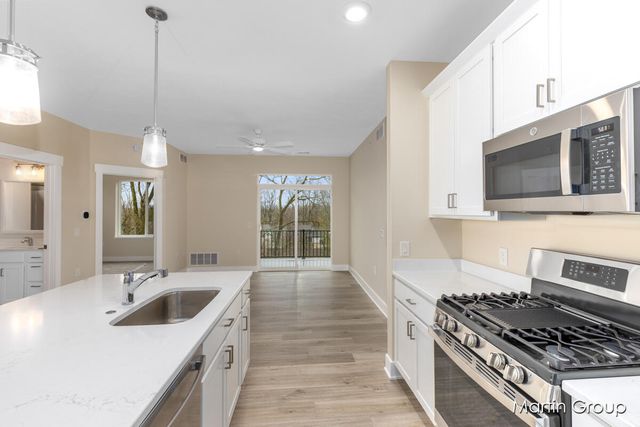 2213 Watertown Way Ne, City Of Grand Rapids, MI 49505