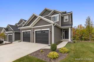 2213 Watertown Way Ne, City Of Grand Rapids, MI 49505