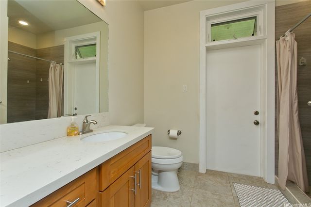 2742 Manoa Road, Honolulu, HI 96822