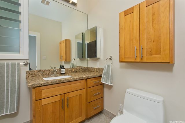 2742 Manoa Road, Honolulu, HI 96822