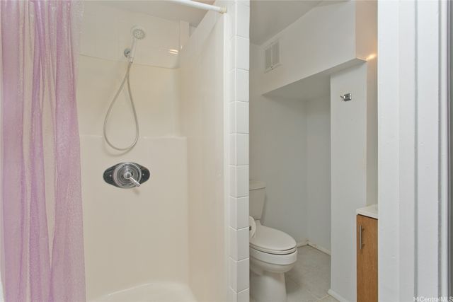 2742 Manoa Road, Honolulu, HI 96822