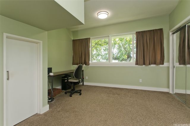 2742 Manoa Road, Honolulu, HI 96822