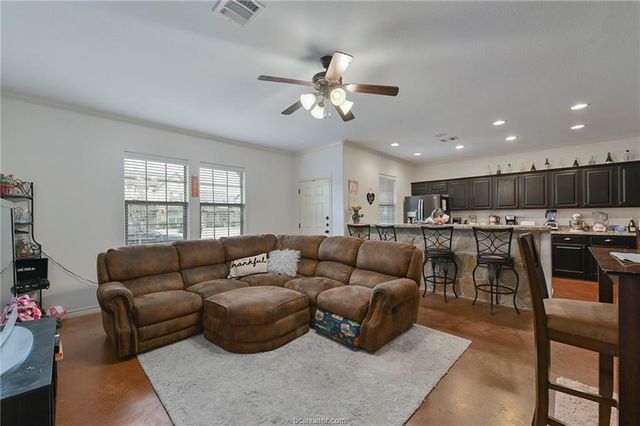 127 Armored Avenue, College Station, TX 77845