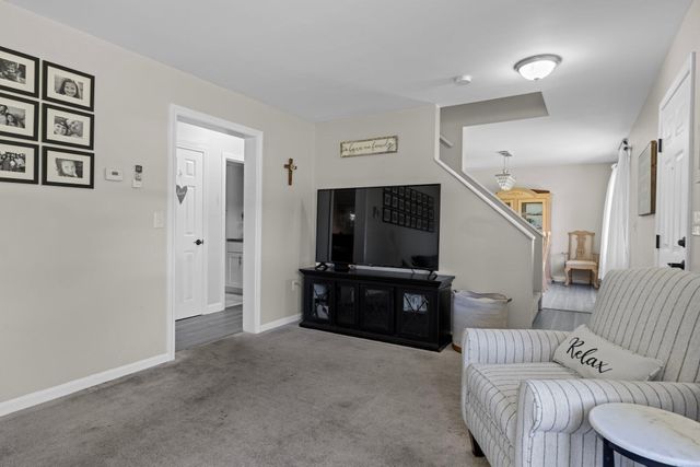 5 Rawson Road, Bellingham, MA 02019