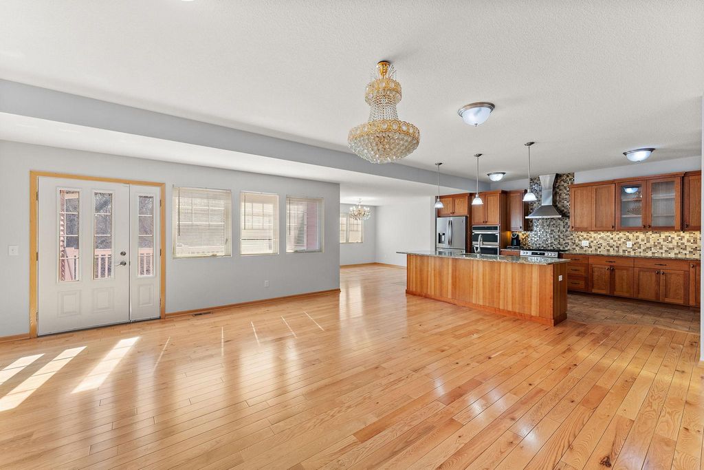 438 Wildwood Road, Mahtomedi, MN 55115 — photo 3