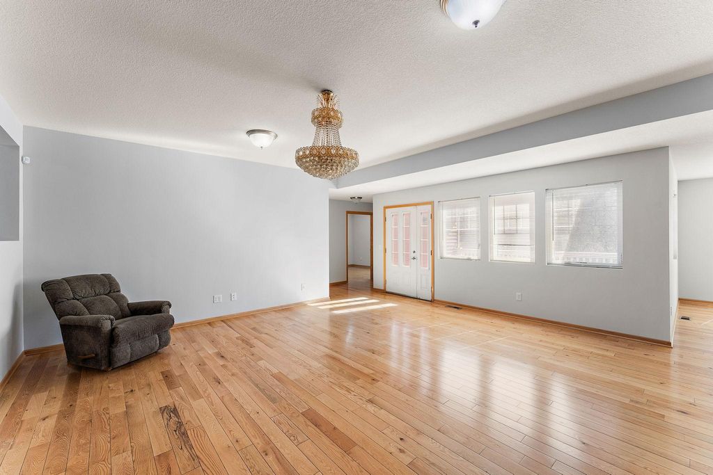 438 Wildwood Road, Mahtomedi, MN 55115 — photo 5