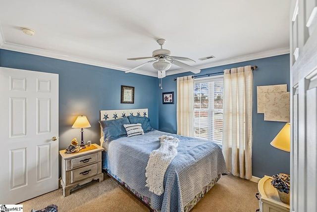 102 Spring Lake Loop, Simpsonville, SC 29681