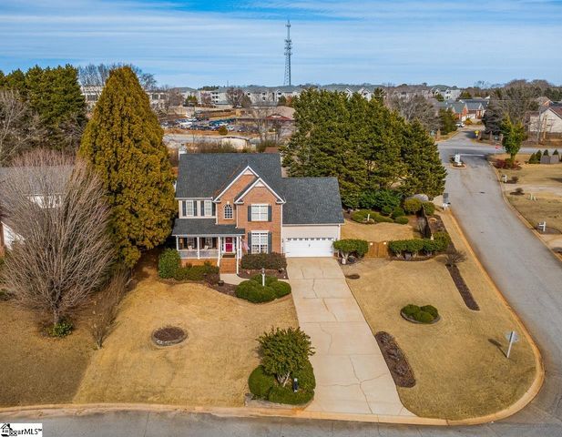 102 Spring Lake Loop, Simpsonville, SC 29681