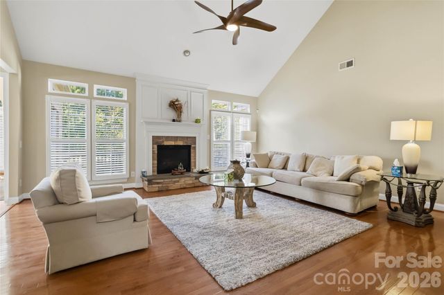 7607 Meadow Grove Drive, Waxhaw, NC 28173