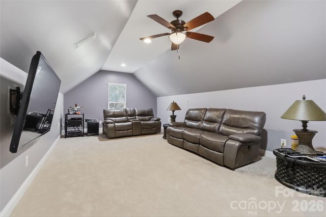 7607 Meadow Grove Drive, Waxhaw, NC 28173
