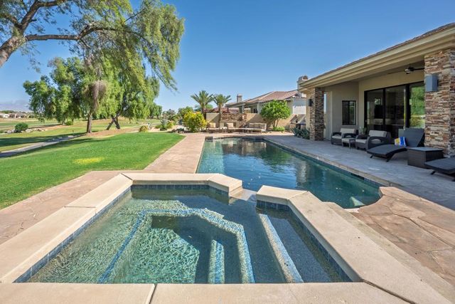 33 ViA Las Flores, Rancho Mirage, CA 92270